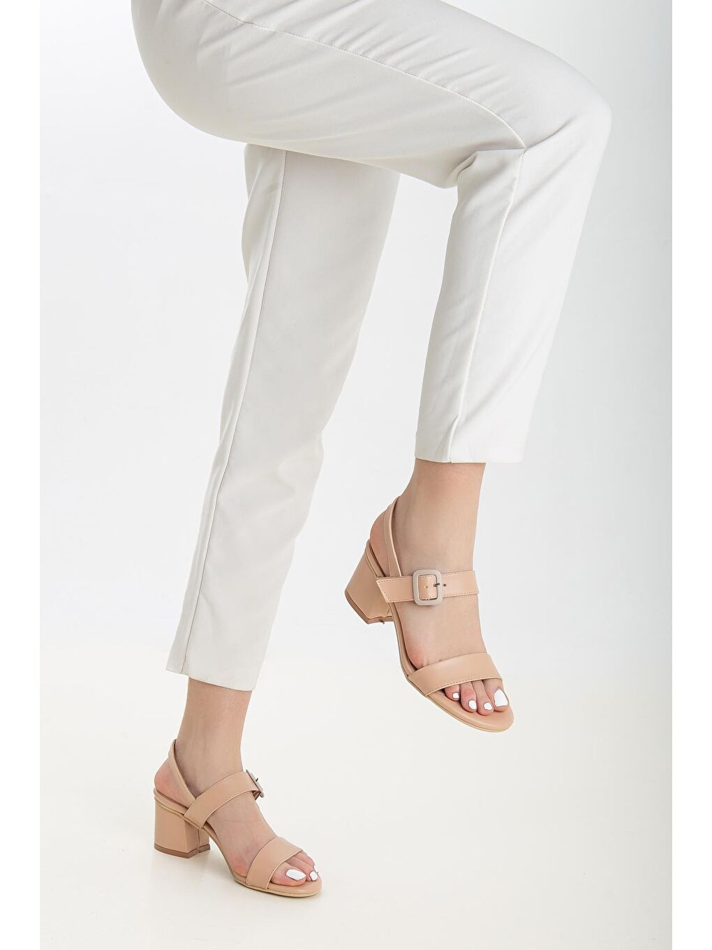 Bej D2023   Kadın Klasik Topuklu Ayakkabı-3