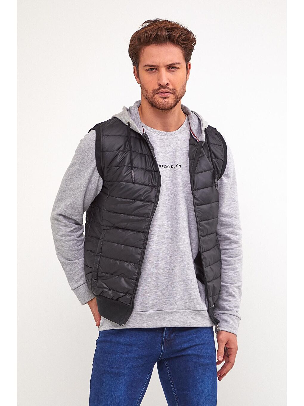 Siyah Erkek Kapüşonlu Slim Fit Kapitone Yelek SPR22YK190-1