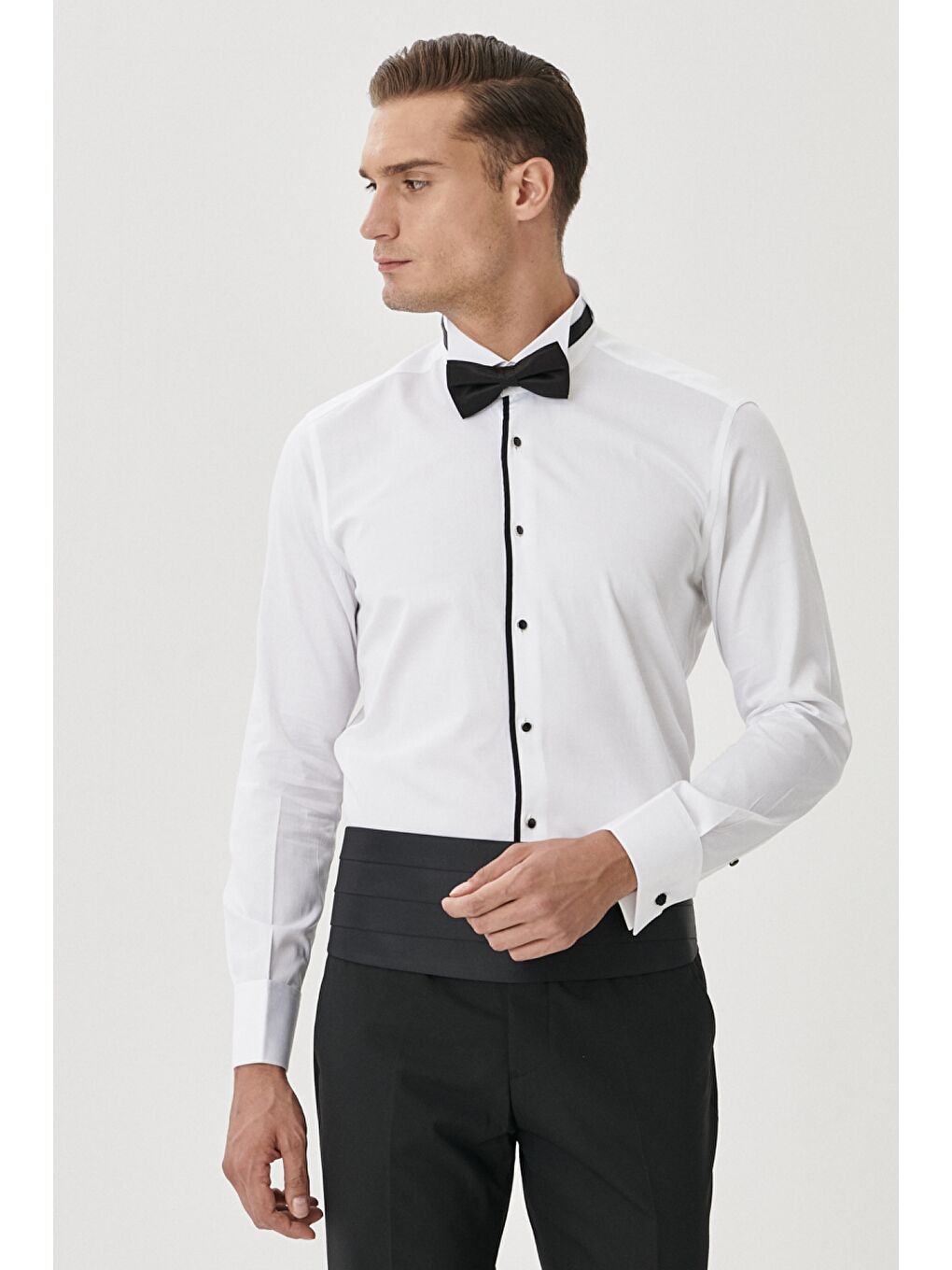 Erkek Beyaz-Siyah Damatlık Ata Yaka Tailored Slim Fit Gömlek