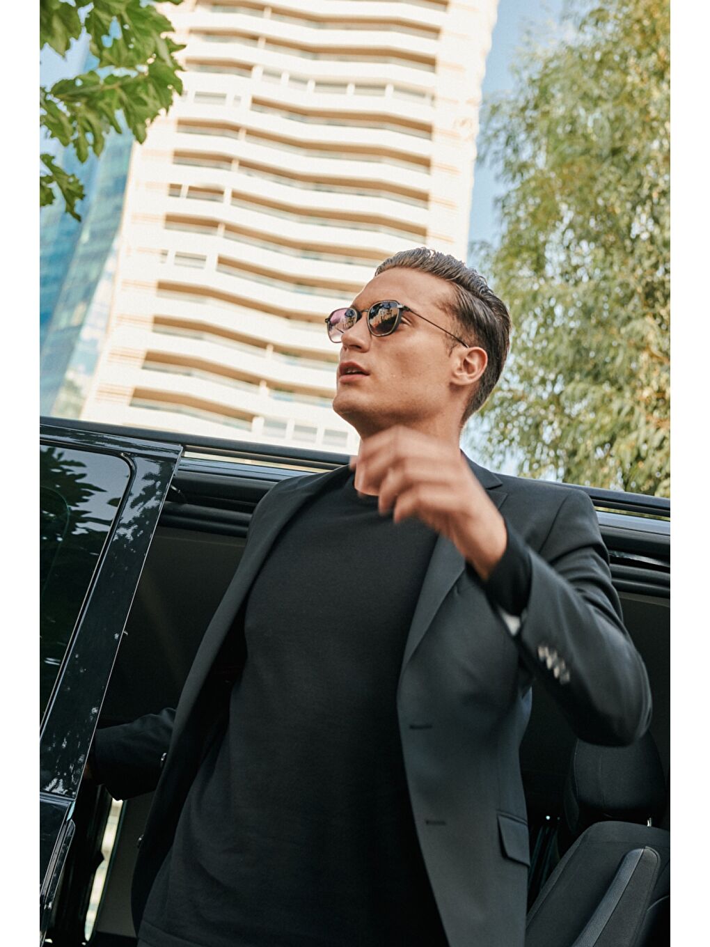 Erkek Siyah Slim Fit Dar Kesim Mono Yaka Takım Elbise-3