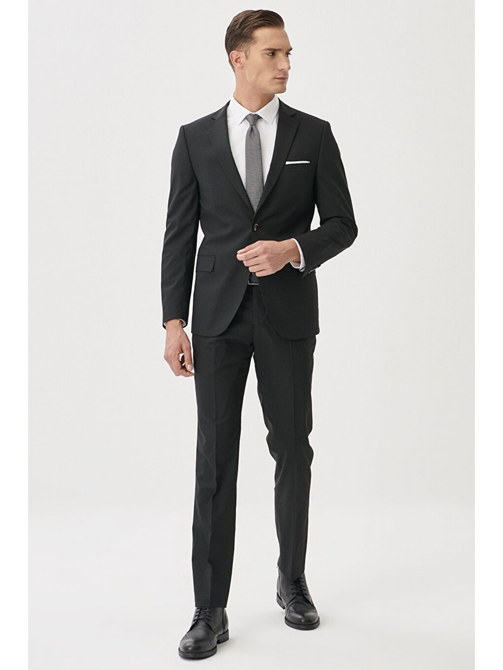 Erkek Siyah Slim Fit Dar Kesim Mono Yaka Takım Elbise-4