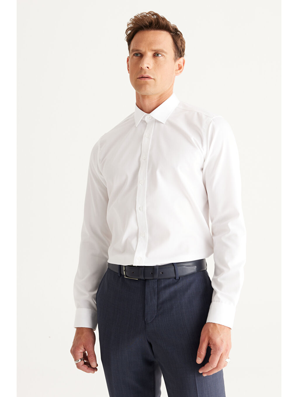 Erkek Beyaz Ütü Gerektirmeyen Non-Iron Taılored Slim Fit Dar Kesim %100 Pamuk Gömlek-4