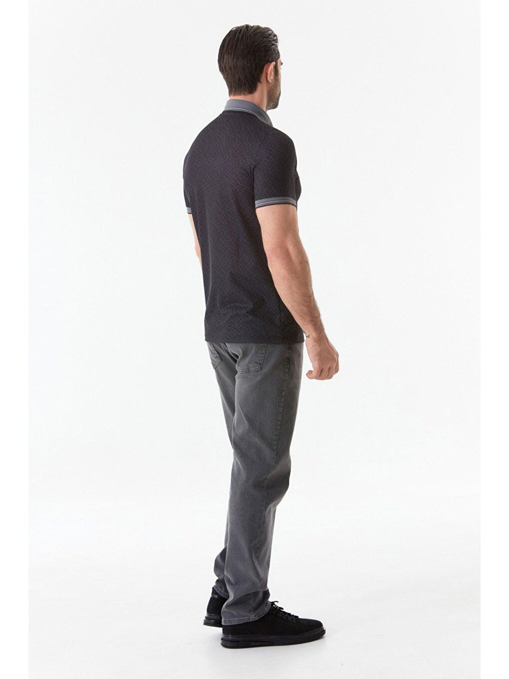 Siyah Baskılı Polo Yaka Tişört-3