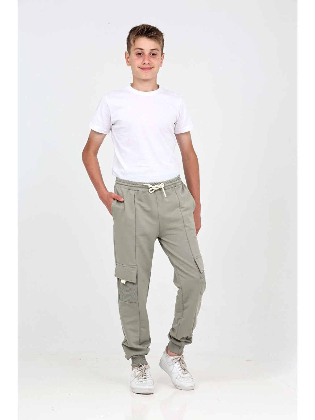 Yeşil Erkek Çocuk Kargo Cepli Eşofman Alt