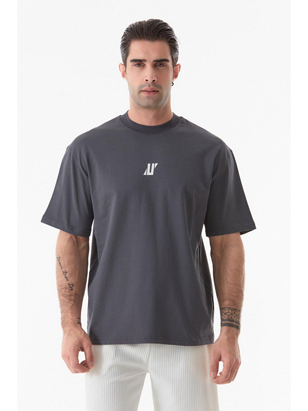 Antrasit Baskılı Bisiklet Yaka Tişört