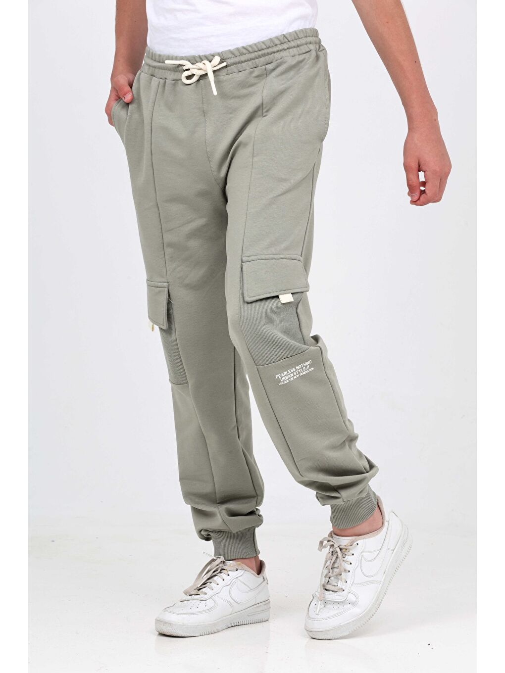 Yeşil Erkek Çocuk Kargo Cepli Eşofman Alt-3