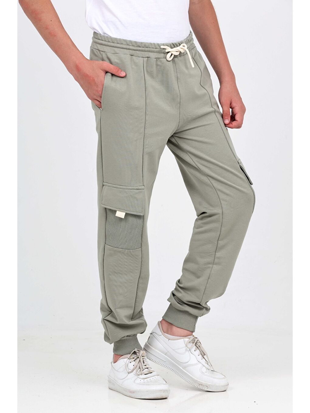 Yeşil Erkek Çocuk Kargo Cepli Eşofman Alt-4