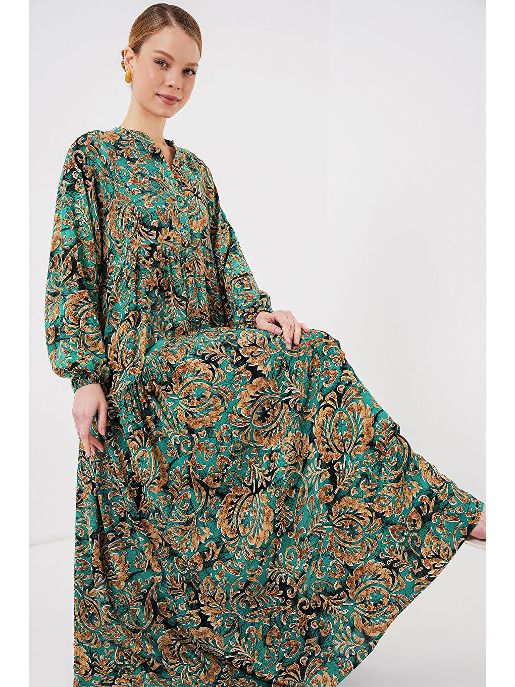 2423 Otantik Desenli Tesettür Elbise - Y. Su Yeşili