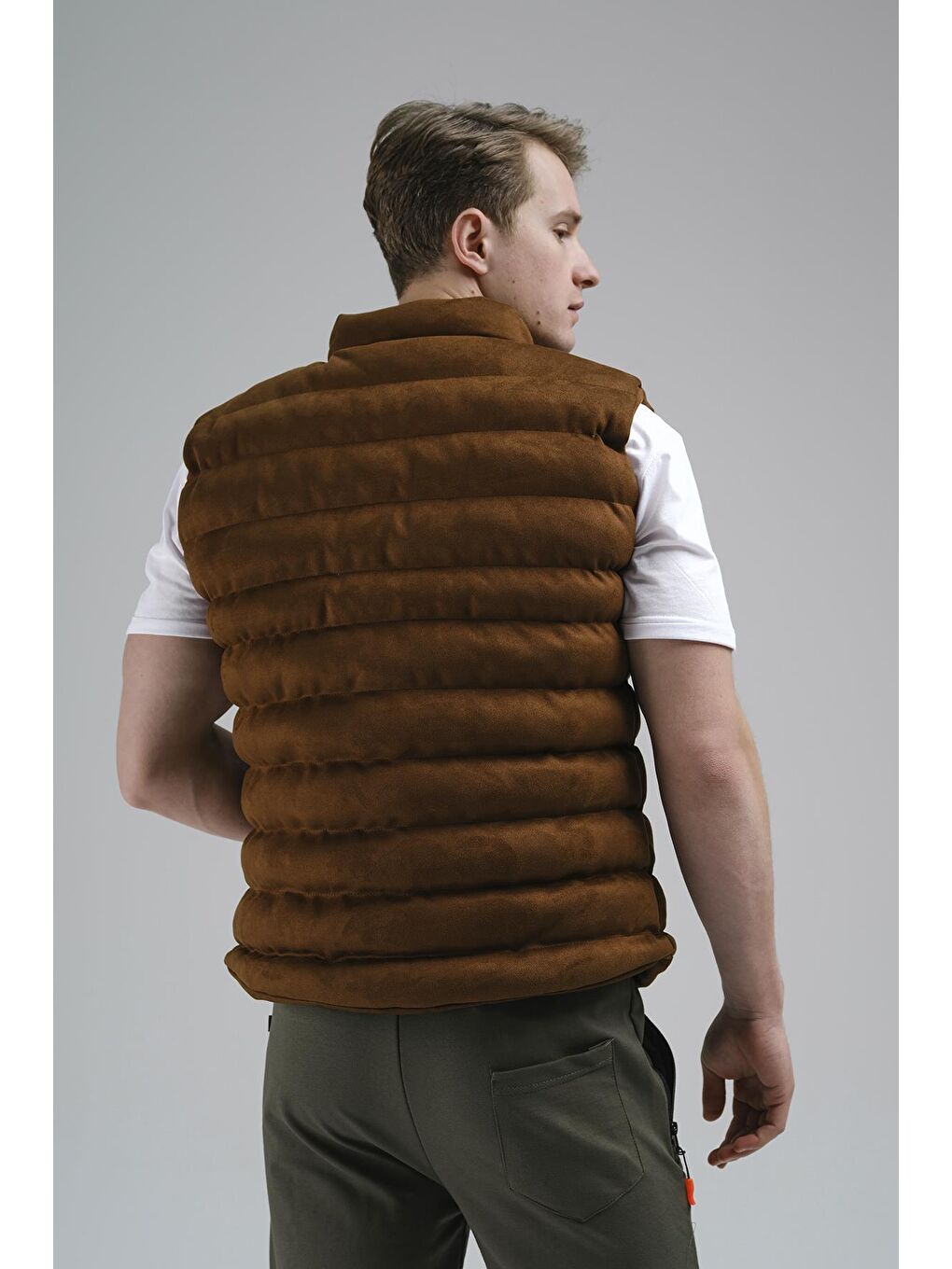 Kahverengi Tobia Slim Fit Cepli Dolum Süet Erkek Yelek-2