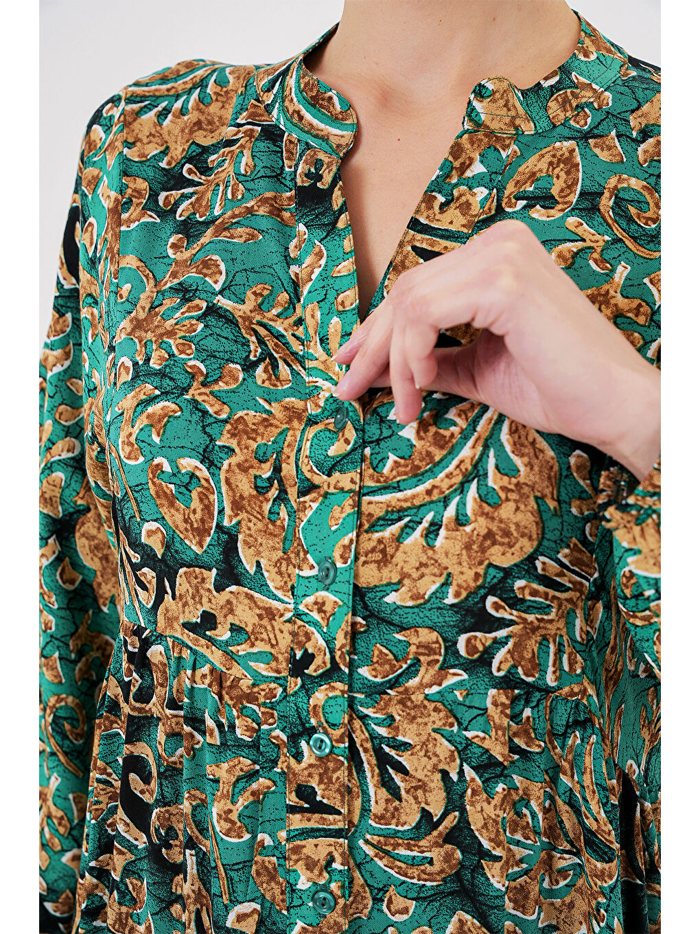 2423 Otantik Desenli Tesettür Elbise - Y. Su Yeşili-4