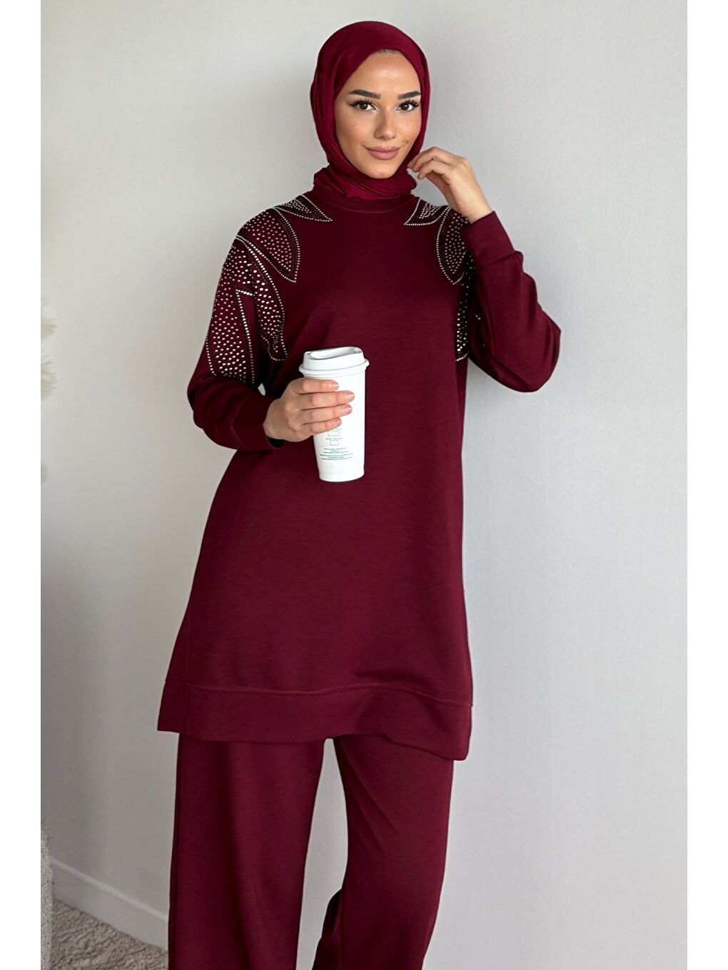 Bordo Bisiklet Yaka Taş İşlemeli Tunik Bel Lastikli Pantolon Tesettür İkili Takım-2