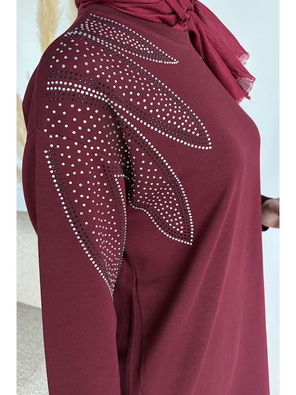 Bordo Bisiklet Yaka Taş İşlemeli Tunik Bel Lastikli Pantolon Tesettür İkili Takım-4