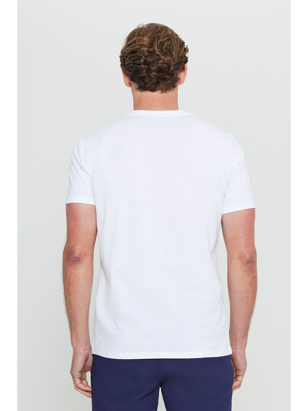 Erkek Beyaz Slim Fit Dar Kesim V Yaka Pamuklu V Yaka Kısa Kollu %100 Pamuk Tişört-7