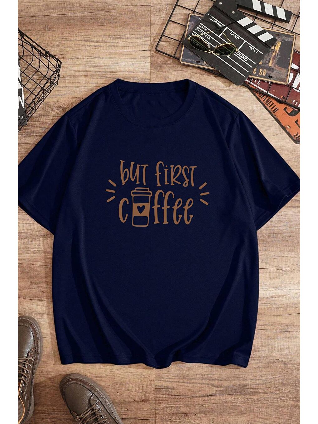 uyguntarz Lacivert Unisex But First Coffee Tasarım Tshirt