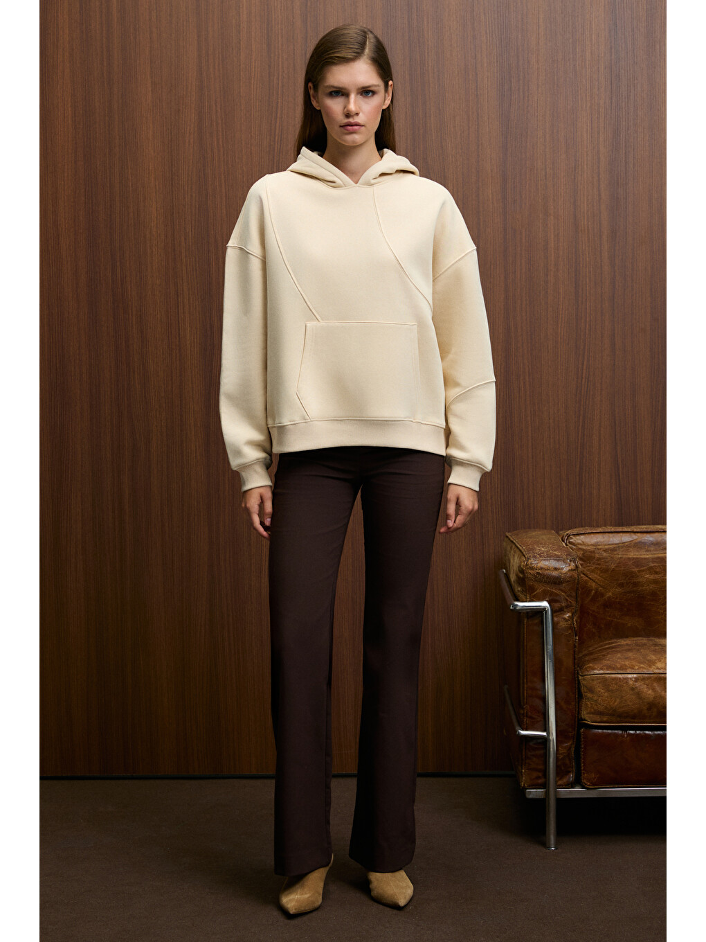 Bej Elyra Kadın Oversize Dikiş Detaylı Kapüşonlu Vizon Sweatshirt-2