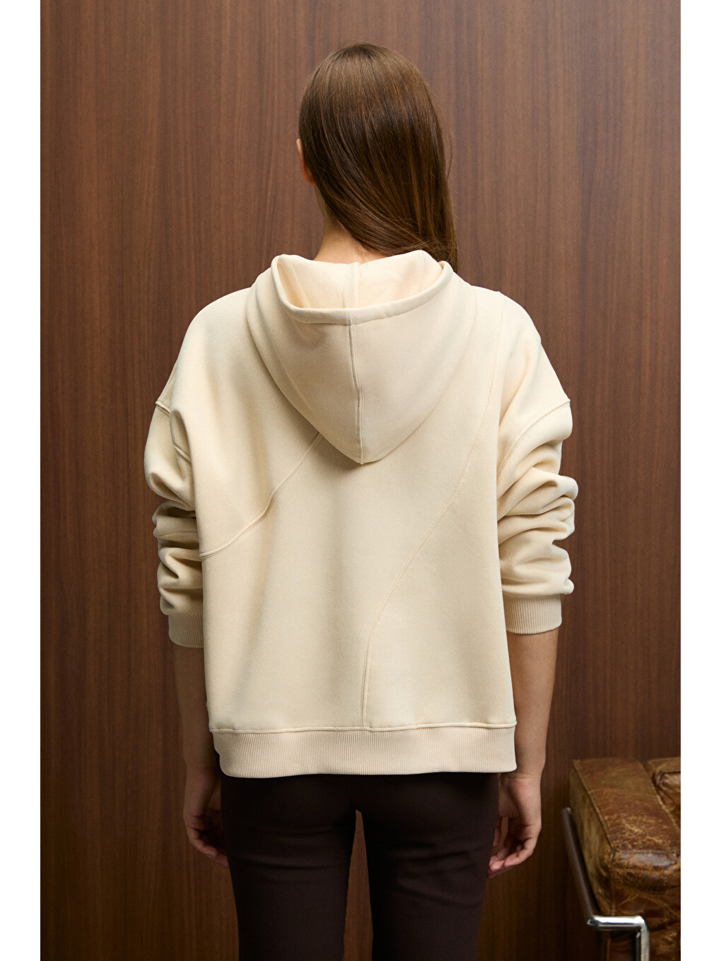 Bej Elyra Kadın Oversize Dikiş Detaylı Kapüşonlu Vizon Sweatshirt-4