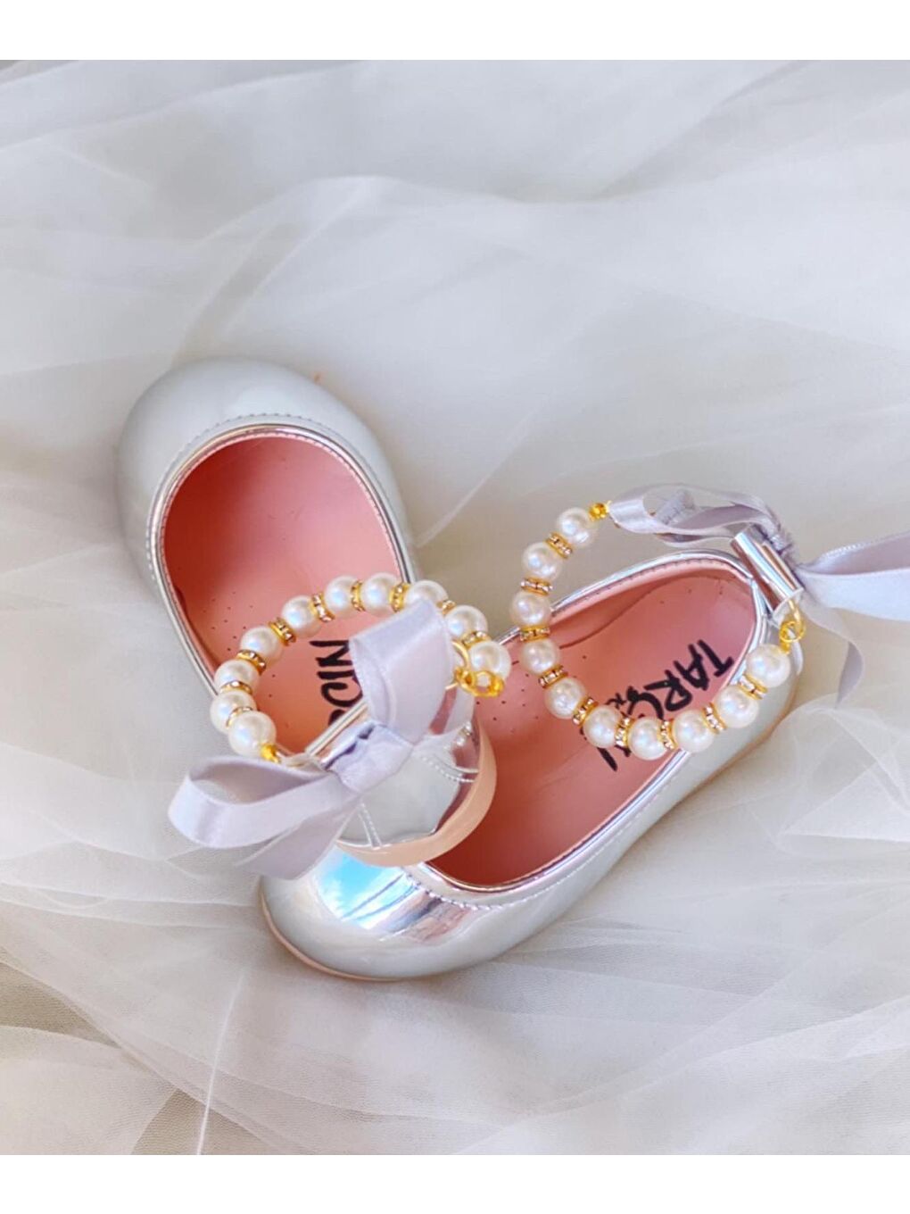 Gri Kız Çoçuk Incili Babet