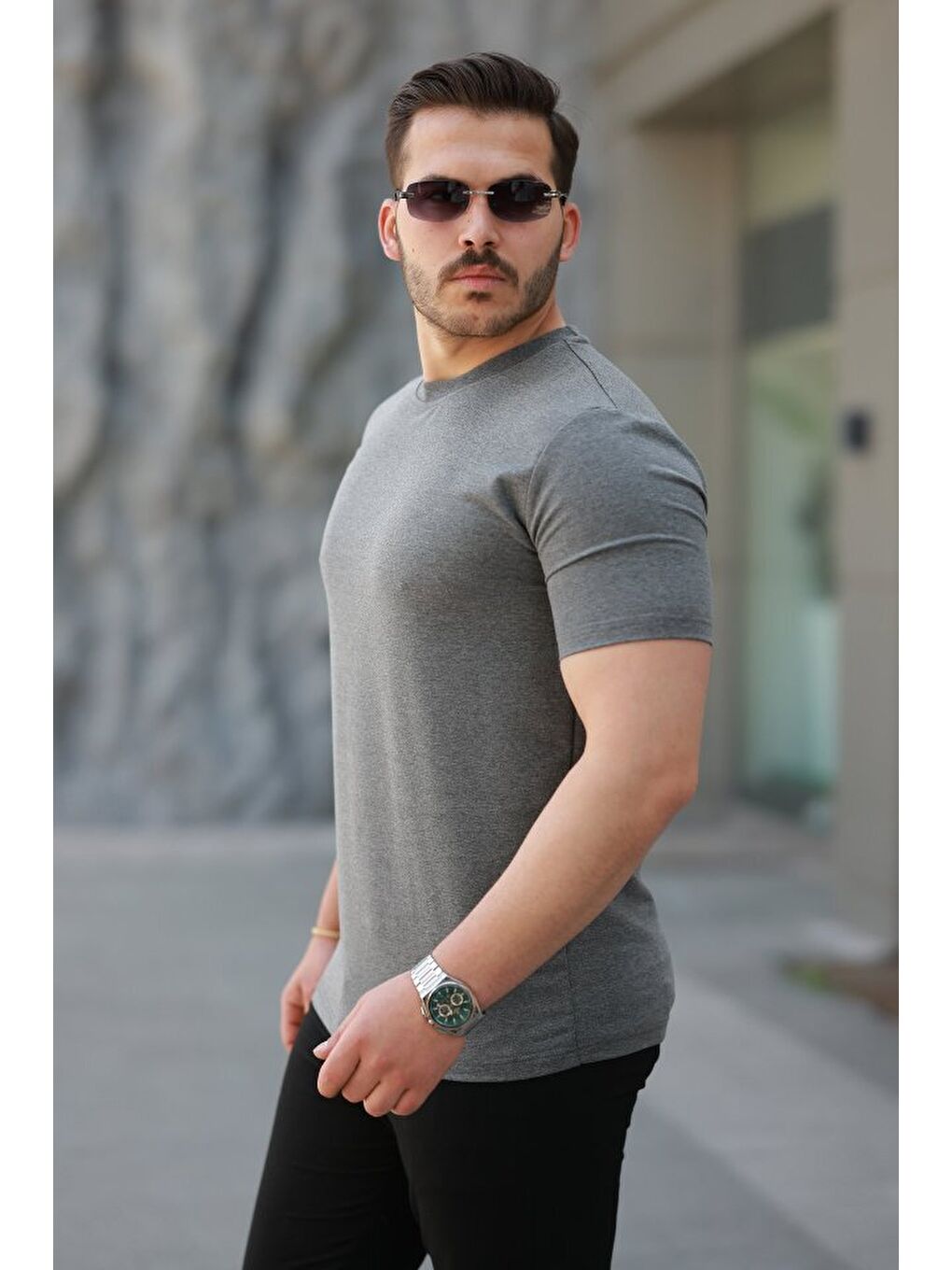 Gri Erkek Basic Kısa Kollu Tişört-1