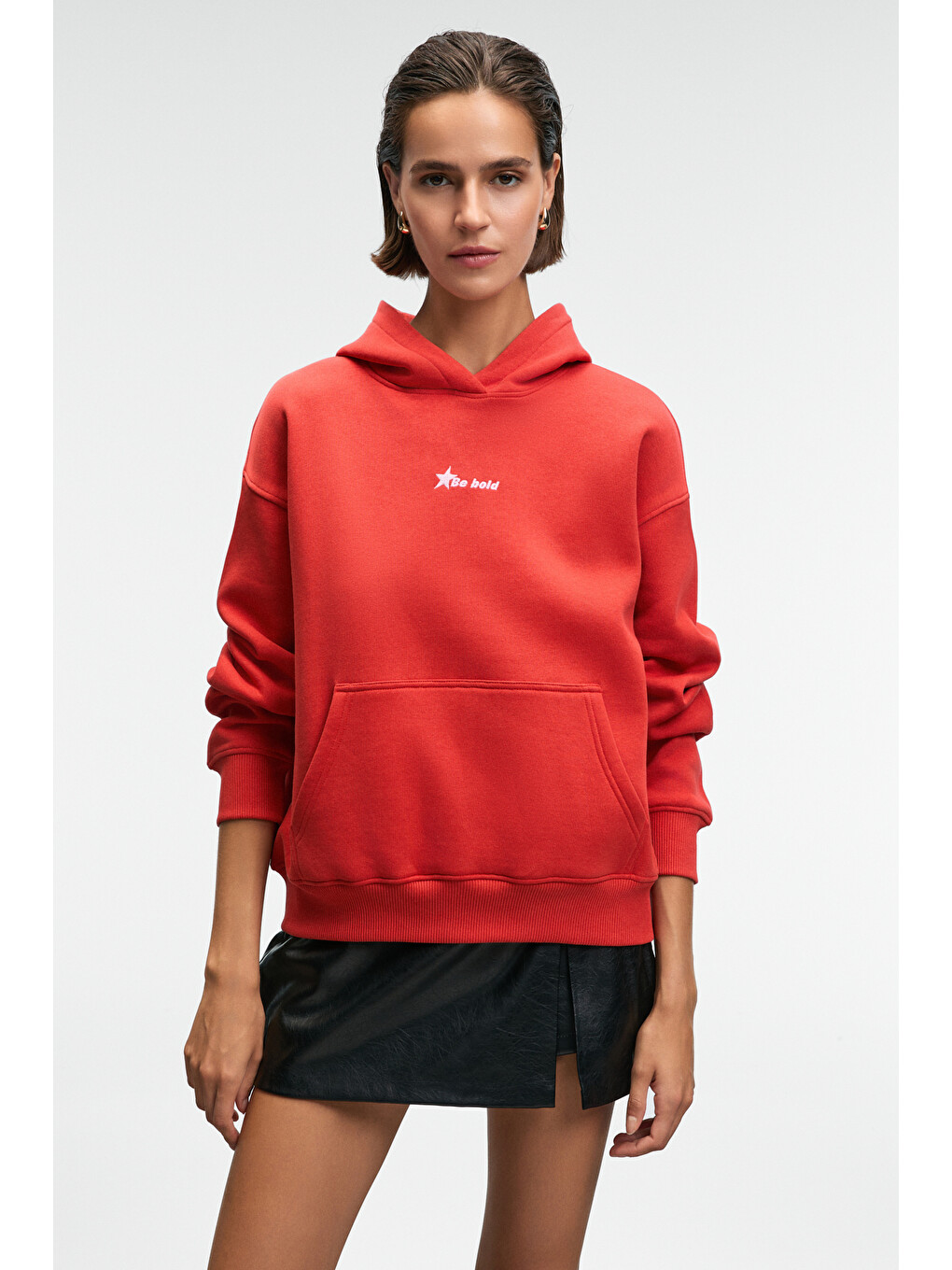 Melurea Kadın Nakışlı Kapüşonlu Comfort Fit Kırmızı Sweatshirt-1