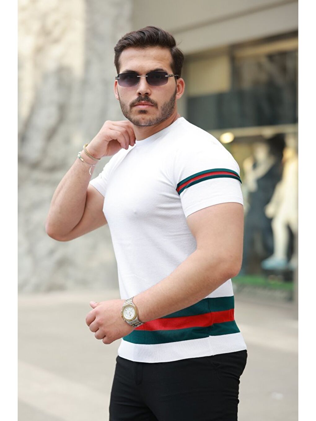 Beyaz Erkek Bisiklet Yaka Bel Ve Kol şerit Desenli Kısa Kollu Tişört-1
