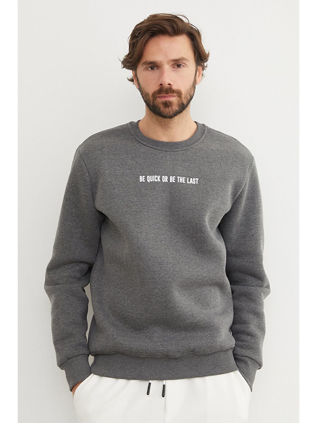 Antrasit 3 İplik Yazı Baskılı Bisiklet Yaka Sweatshirt