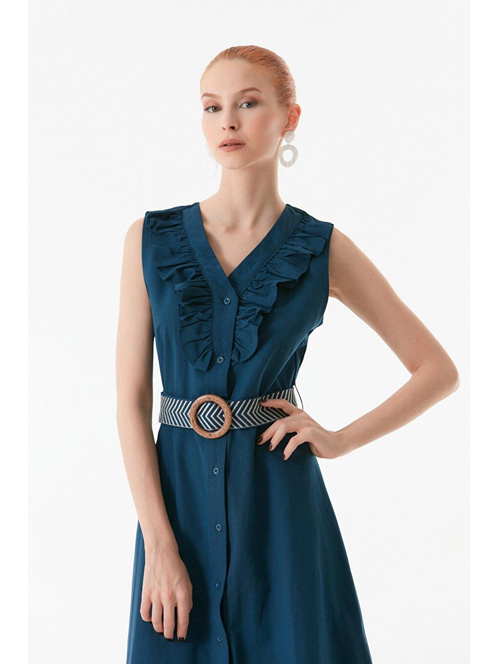 İndigo Önü Fırfırlı V Yaka Kemerli Elbise-3