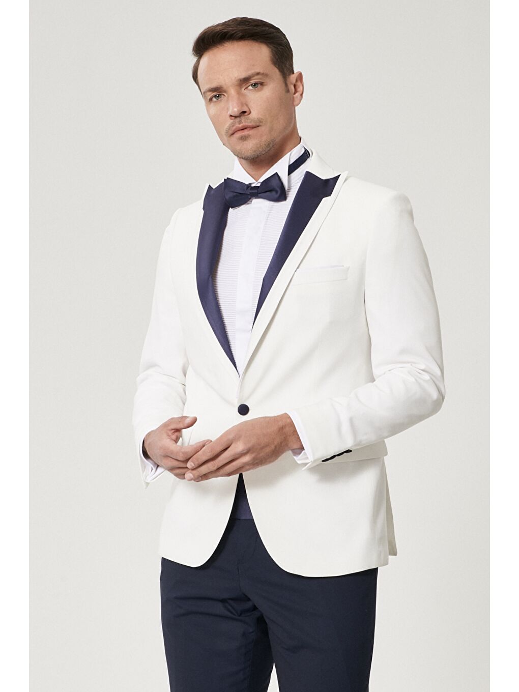 Erkek Beyaz-Lacivert Slim Fit Çıkma Yaka Desenli Smokin Damatlık-4