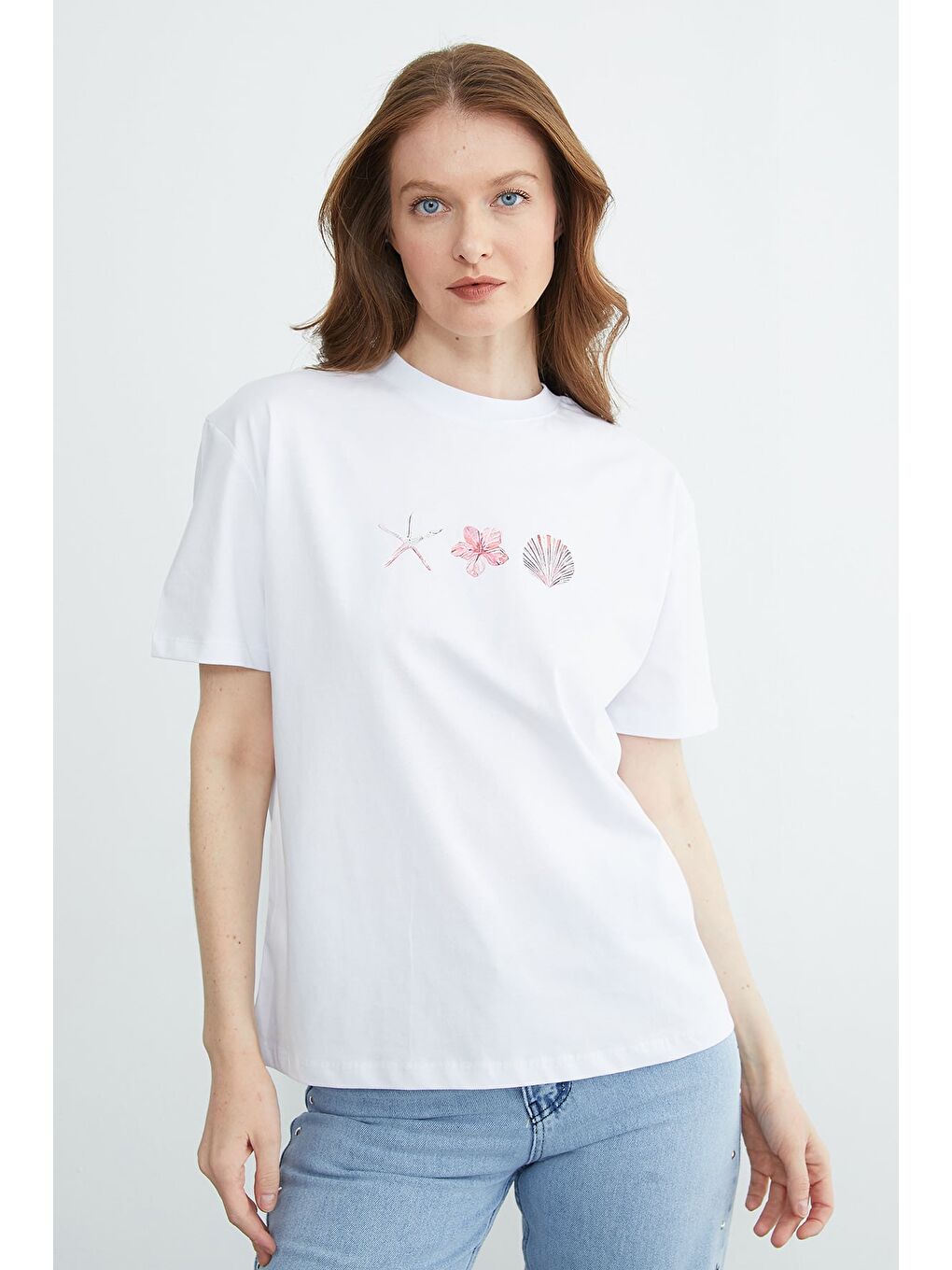 Beyaz Baskılı Bisiklet Yaka Salaş Tişört-1