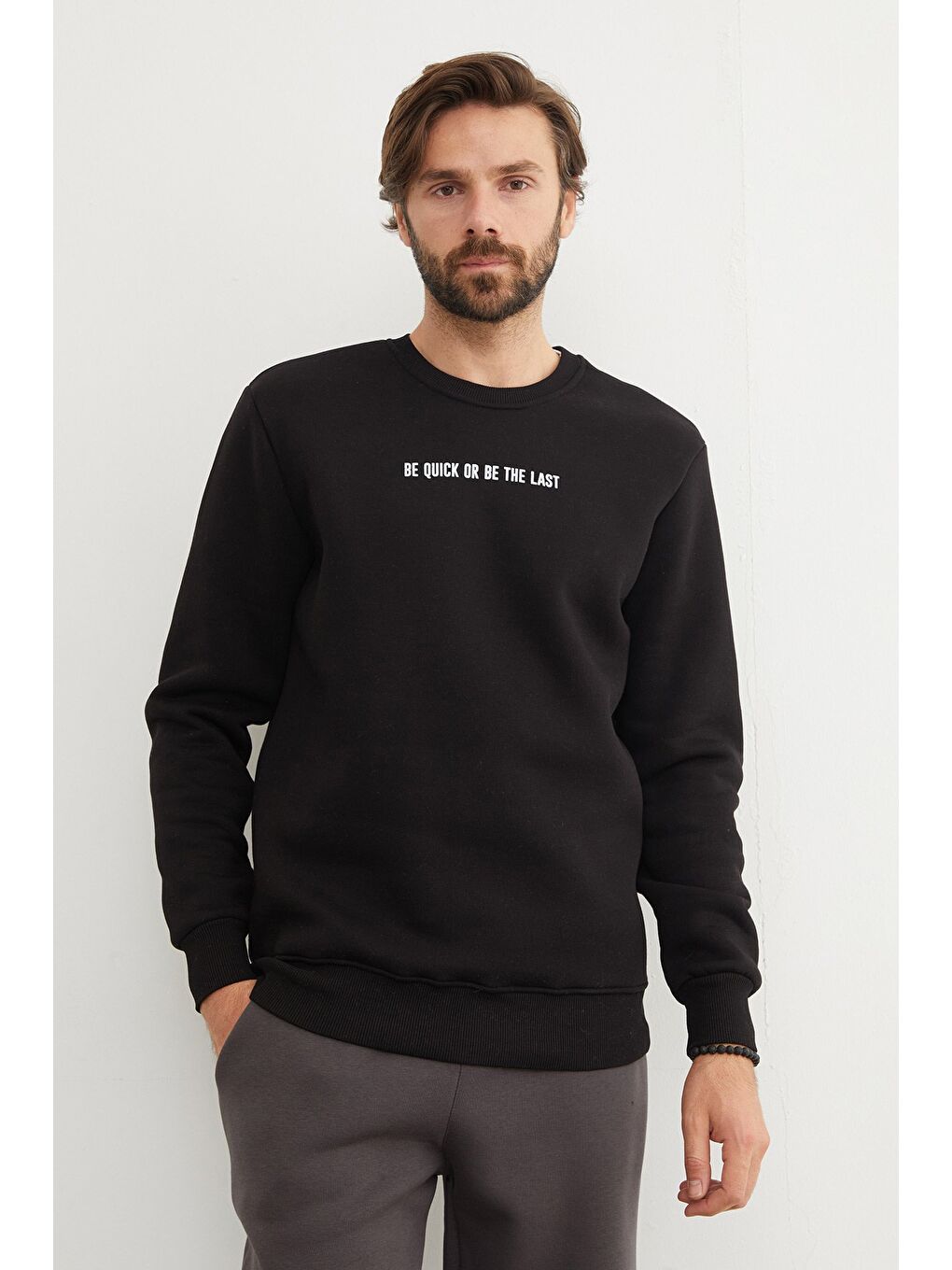 Siyah 3 İplik Yazı Baskılı Bisiklet Yaka Büyük Beden Sweatshirt