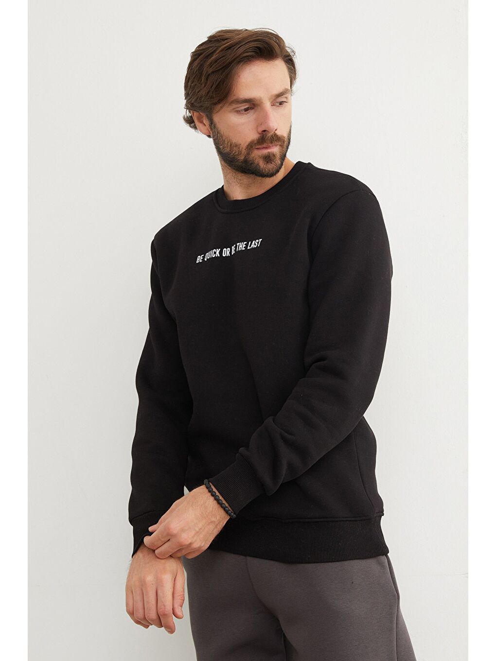 Siyah 3 İplik Yazı Baskılı Bisiklet Yaka Büyük Beden Sweatshirt-2