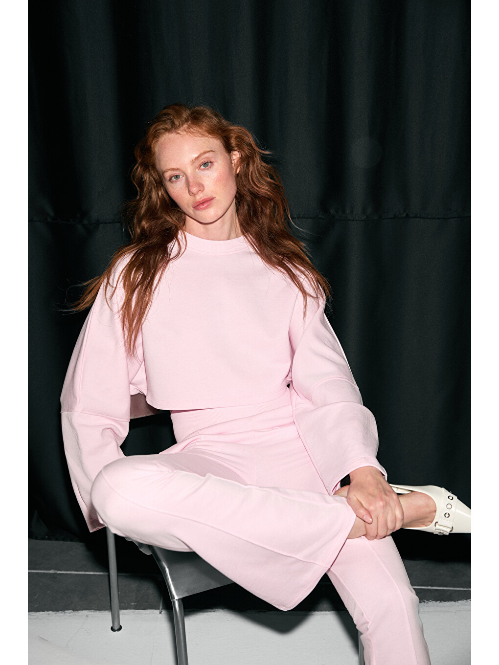 Anouk Kadın Pamuklu Baskı Ve Patch Detaylı Bisiklet Yaka Crop Pembe Sweatshirt-5