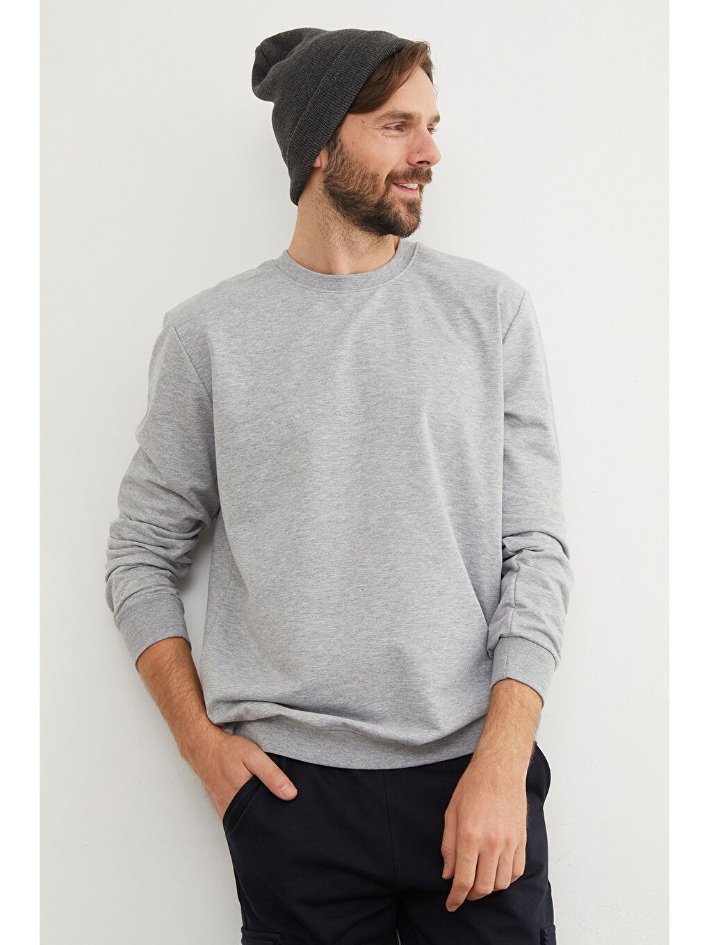 Gri Basic Bisiklet Yaka Sweatshirt-2