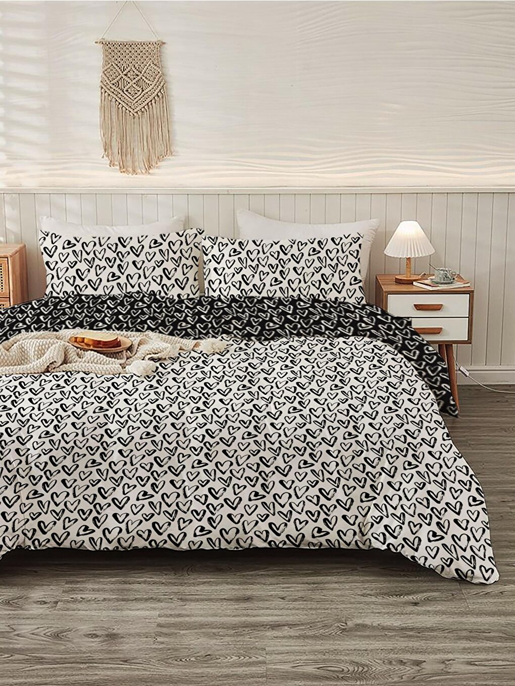 Karışık Baskılı,Desenli Çift Kişilik Nevresim Takımı (ÇARŞAFSIZ) 200x220 cm