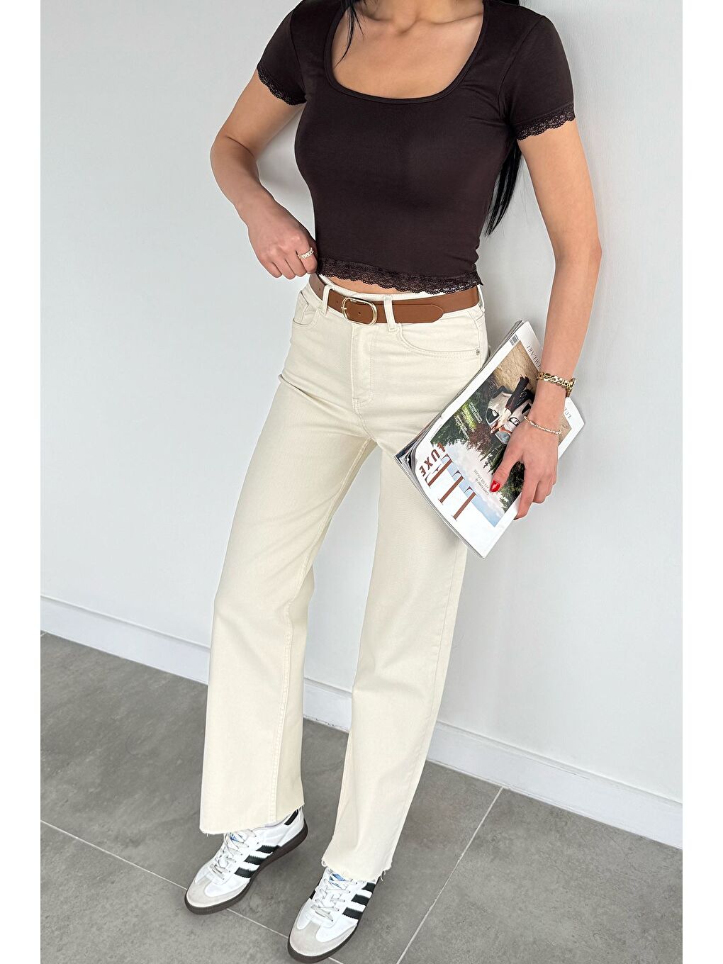 Bej Kadın Kemerli Jean Jean Pantolon