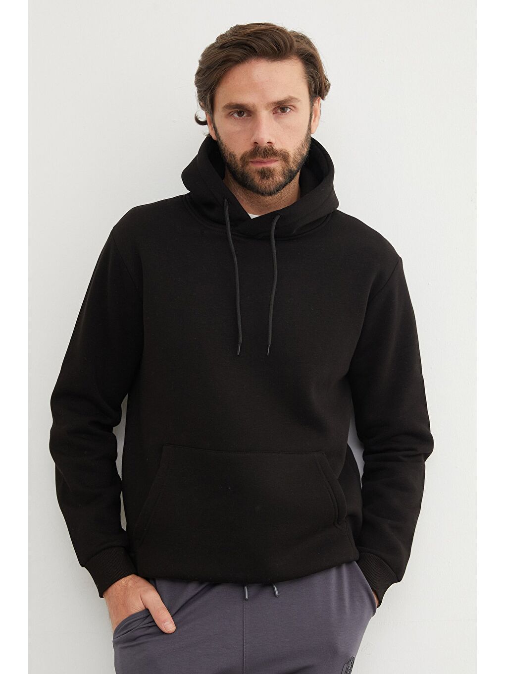 Siyah 3 İplik Kanguru Cepli Sweatshirt