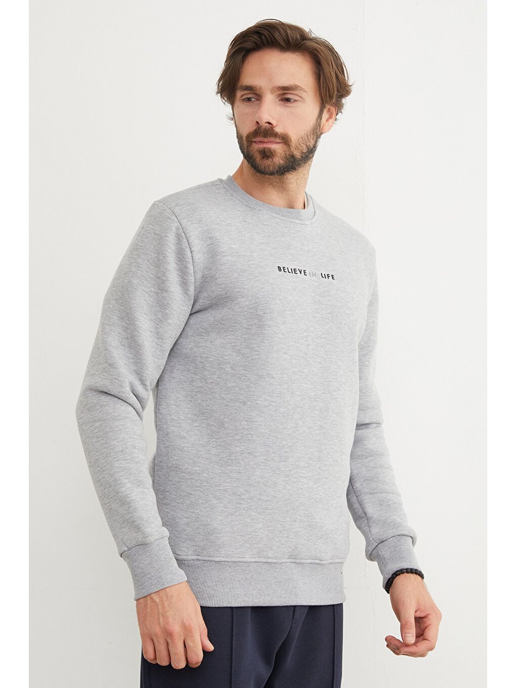 Gri 3 İplik Believe In Life Kabartma Baskılı Büyük Beden Sweatshirt-2