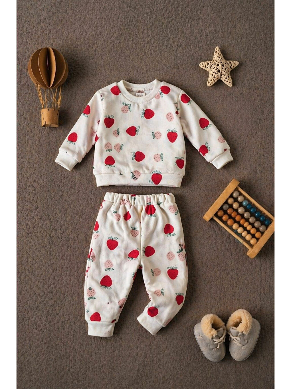 Beyaz Kız Bebek Çilek Desenli  İkili Takım Organik Pamuklu Uzun Kollu Alt Üst Set (0–24 Ay)-4