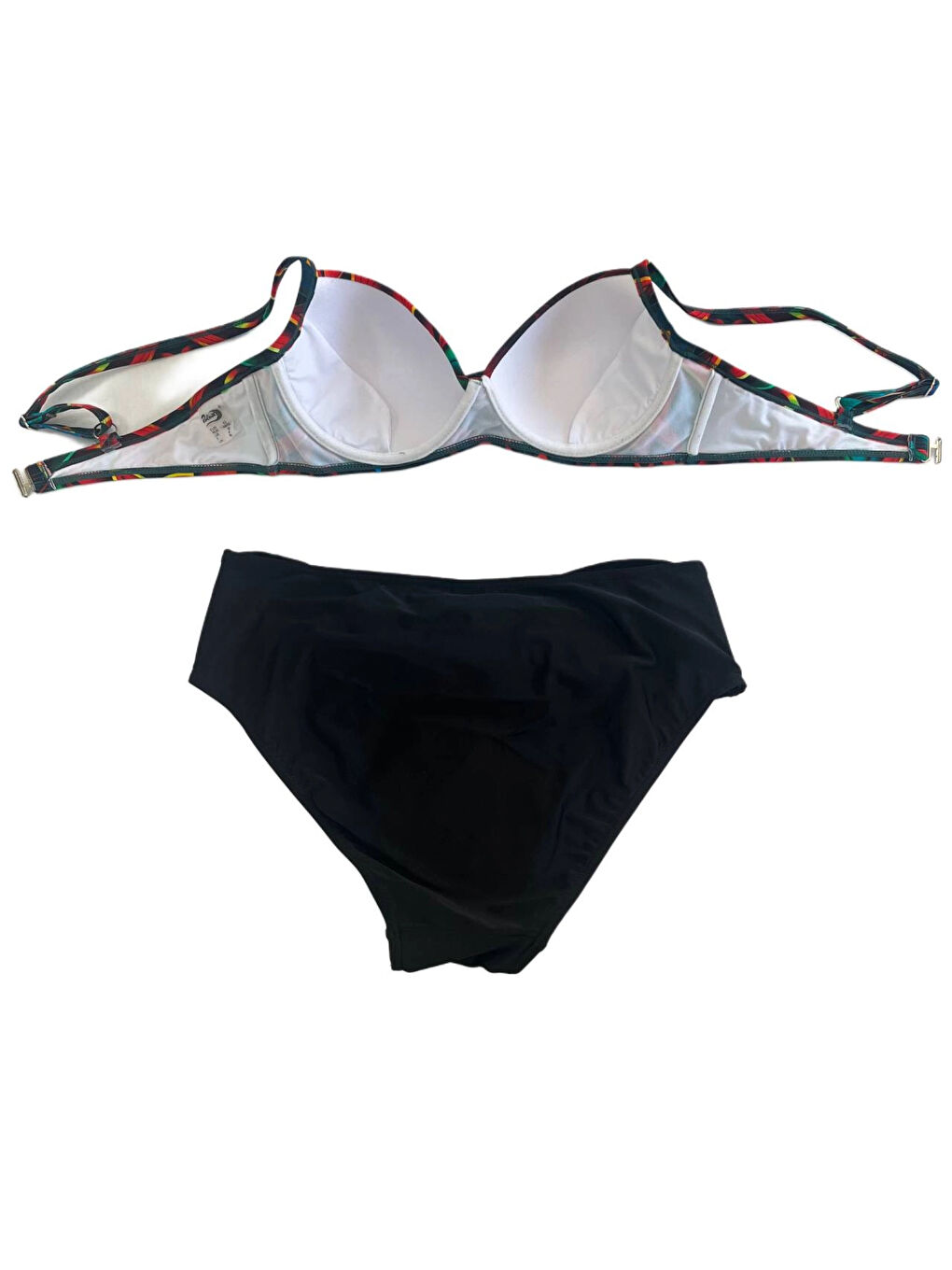 Kadın Siyah Kırmızı Çiçek Desenli Astarlı Büyük Beden Bikini Takımı HZL25S-LC24108-2