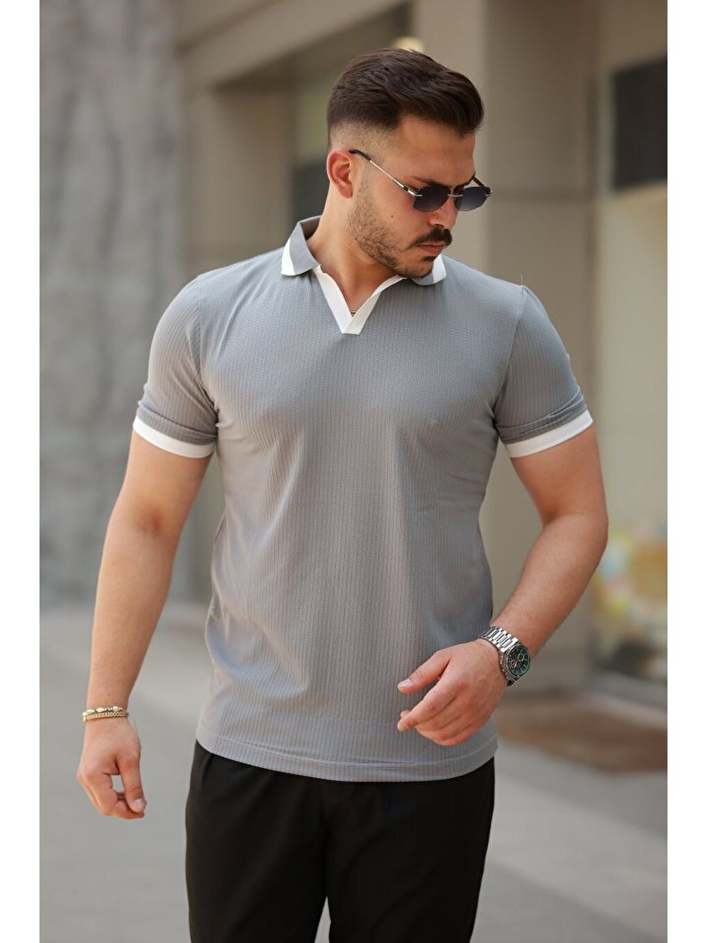 Gri Erkek Hemşire Yaka Kısa Kollu Tişört