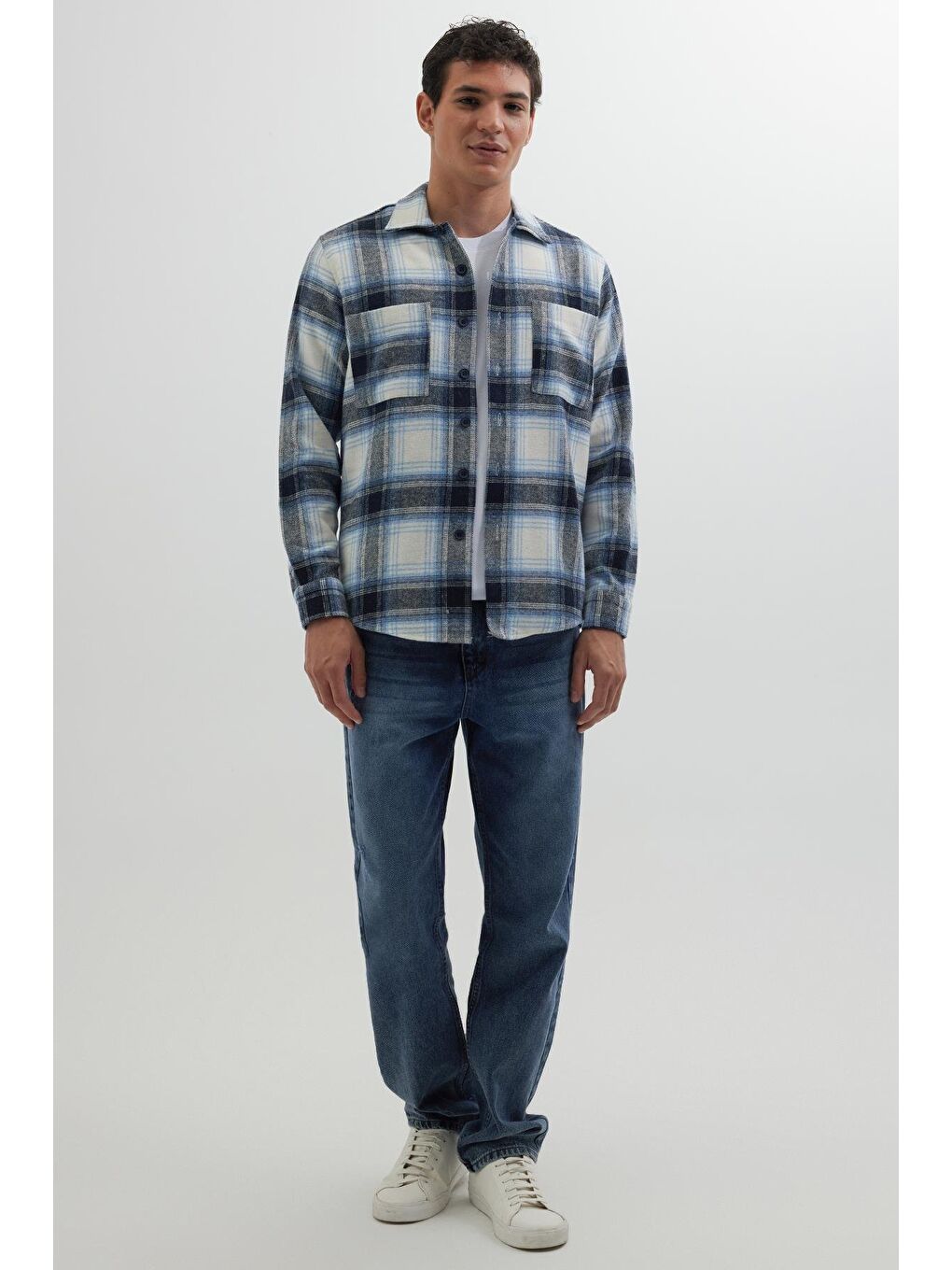 Karışık Regular Fit Normal Kesim Çift Cepli Kışlık Oduncu Kareli Erkek Gömlek-3