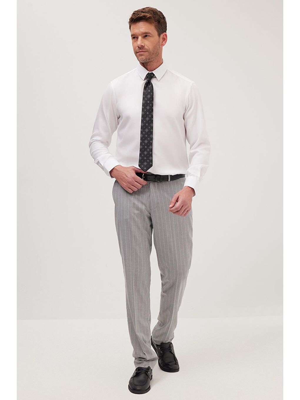 Slim Fit Beyaz Non-Iron %100 Pamuk Doğa Dostu Ekoteks Belgeli Ütü Gerektirmez Gömlek-3