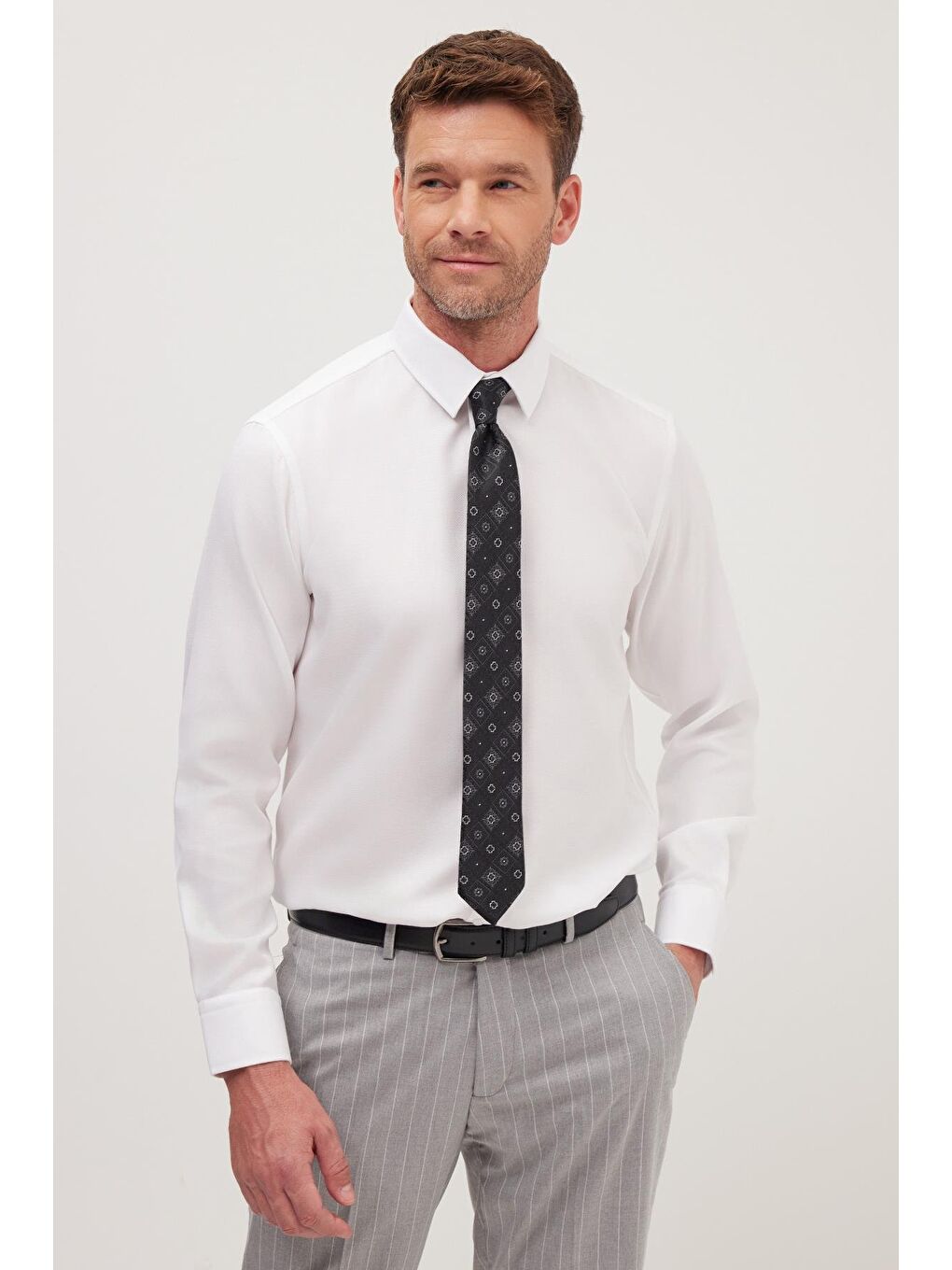 Slim Fit Beyaz Non-Iron %100 Pamuk Doğa Dostu Ekoteks Belgeli Ütü Gerektirmez Gömlek-4