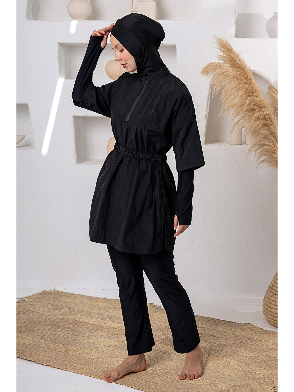UV Korumalı Paraşüt Bilek Geçirme Detay Yelekli Tam Kapalı Tesettür Mayo 1306 Siyah04-1