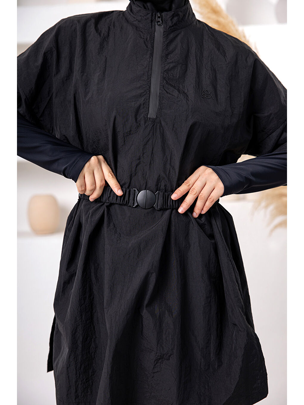 UV Korumalı Paraşüt Bilek Geçirme Detay Yelekli Tam Kapalı Tesettür Mayo 1306 Siyah04-2