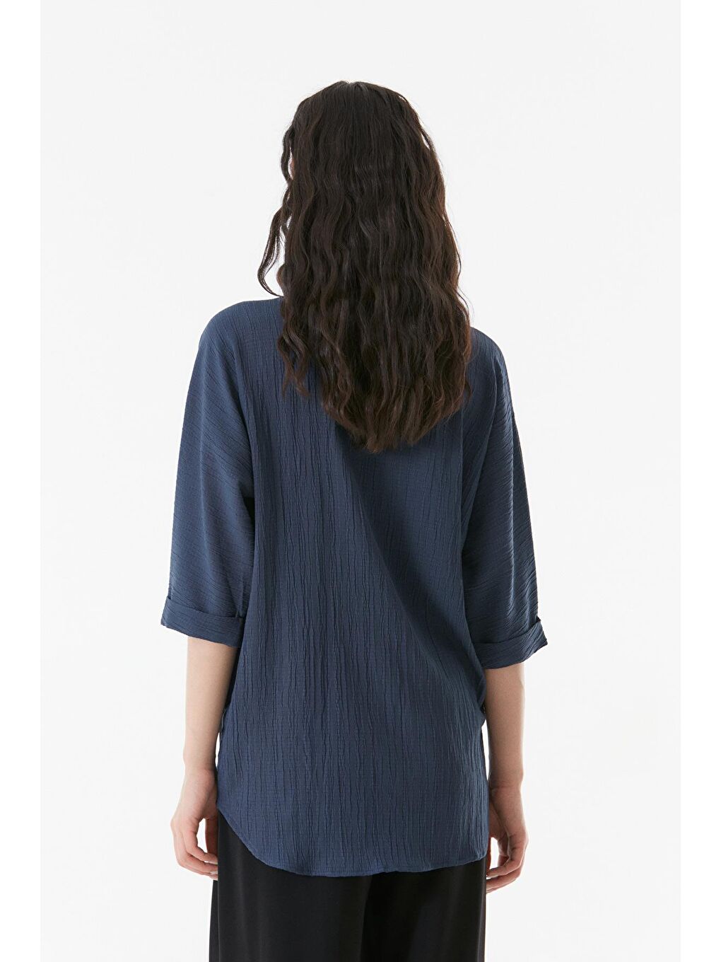 İndigo Basic Yanları Yırtmaçlı Oversize Gömlek-4