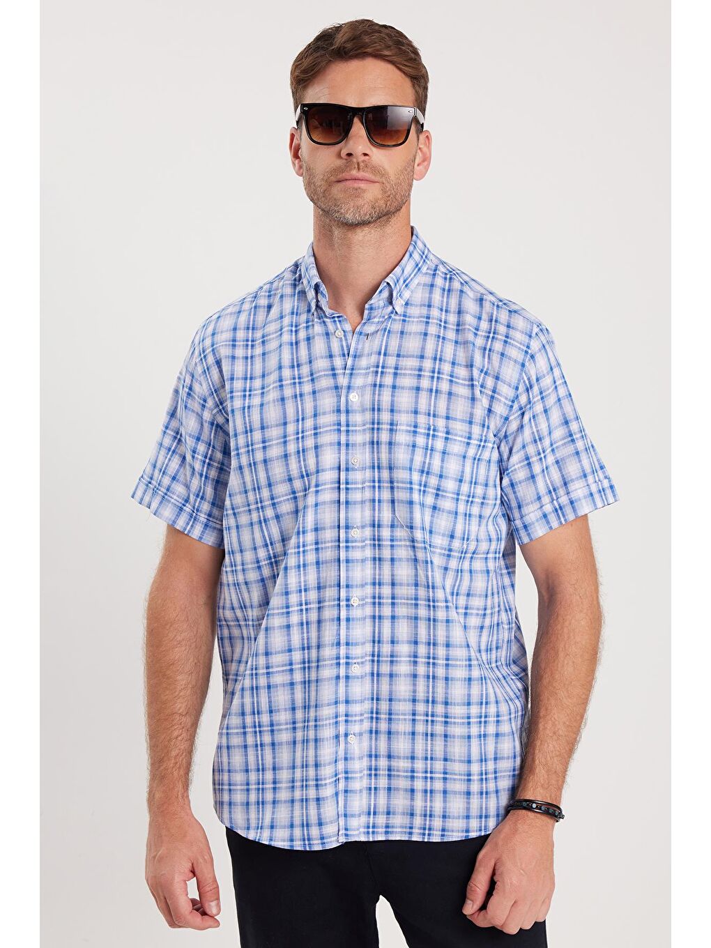 Karışık Erkek Regular Fit Klasik Kesim %100 Pamuk Keten Doku Cepli Kareli Kısa Kollu Düğmeli Yaka Gömlek-4