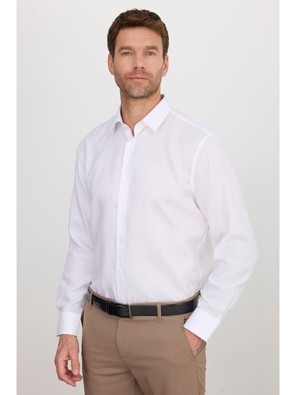 Slim Fit Beyaz Non-Iron %100 Pamuk Doğa Dostu Ekoteks Belgeli Ütü Gerektirmez Gömlek-1