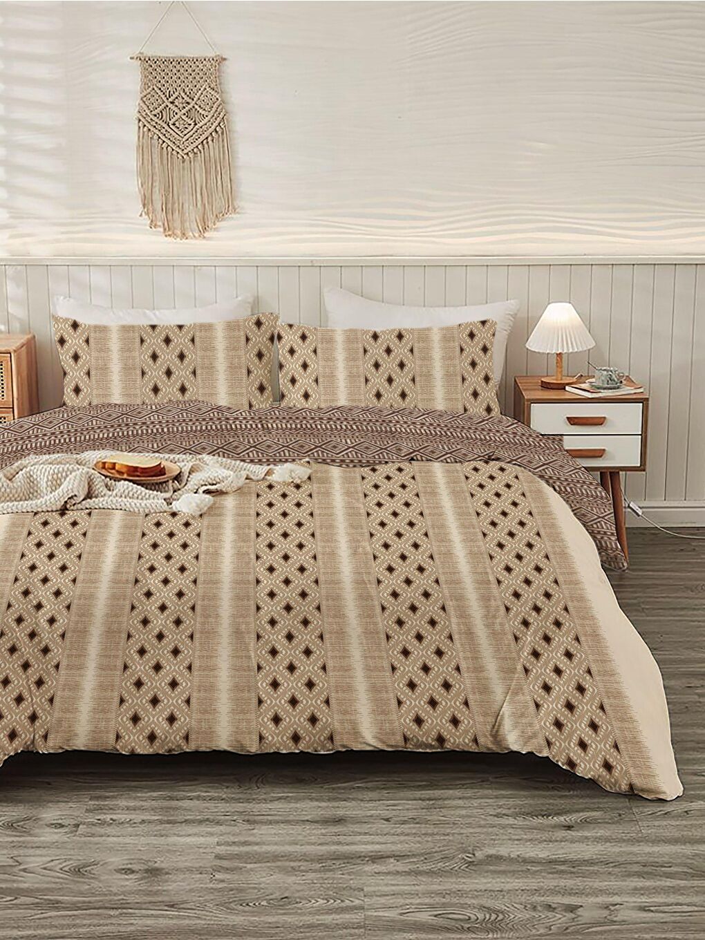 Karışık Baskılı,Desenli Çift Kişilik Nevresim Takımı (ÇARŞAFSIZ) 200x220 cm