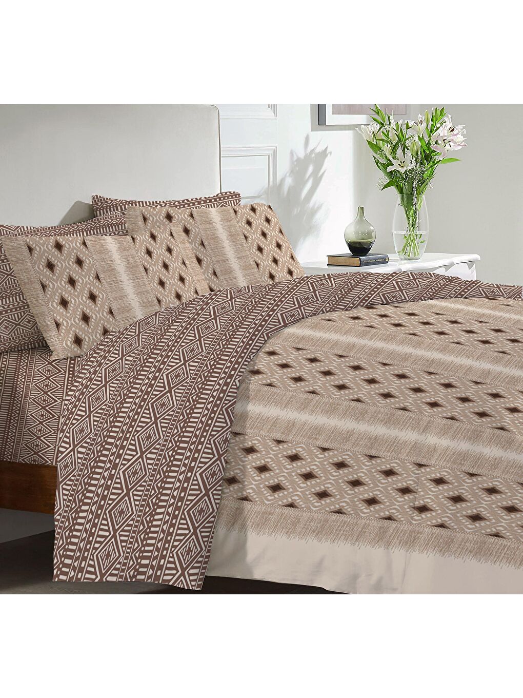 Karışık Baskılı,Desenli Çift Kişilik Nevresim Takımı (ÇARŞAFSIZ) 200x220 cm-1