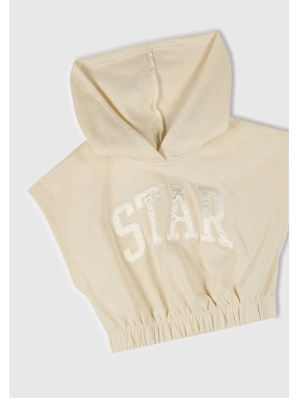 Kız Çocuk Ekru Önü Aplikeli Nakış Detaylı Kolsuz Kapüşonlu Sweatshirt-1